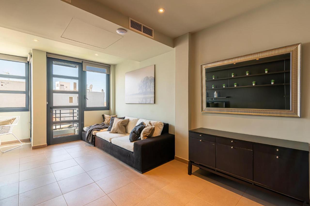 Luxury Holidays Suites, Playa De Los Cristianos Los Cristianos  Exterior foto